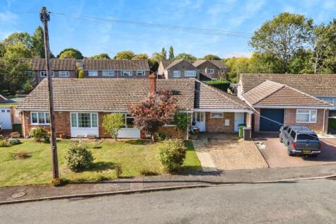 Matthew Parker Close, Landbeach, Cambridge, Cambridgeshire, CB25