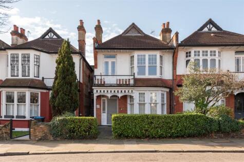 Fox Lane, London, N13