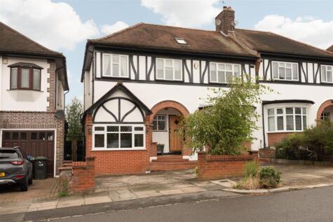 Townsend Avenue, London, N14