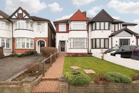 Hampden Way, London, N14