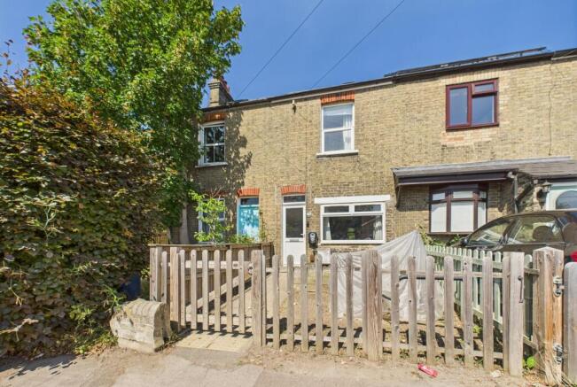 CAM02545G0-PR0468-STILL032