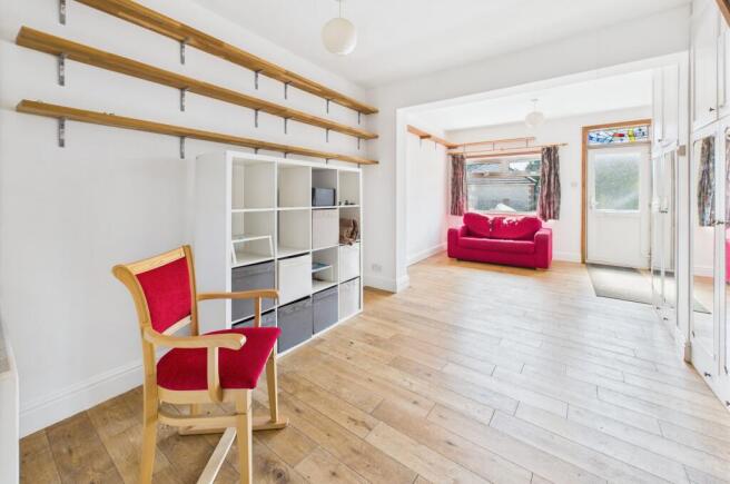 CAM02545G0-PR0468-STILL004