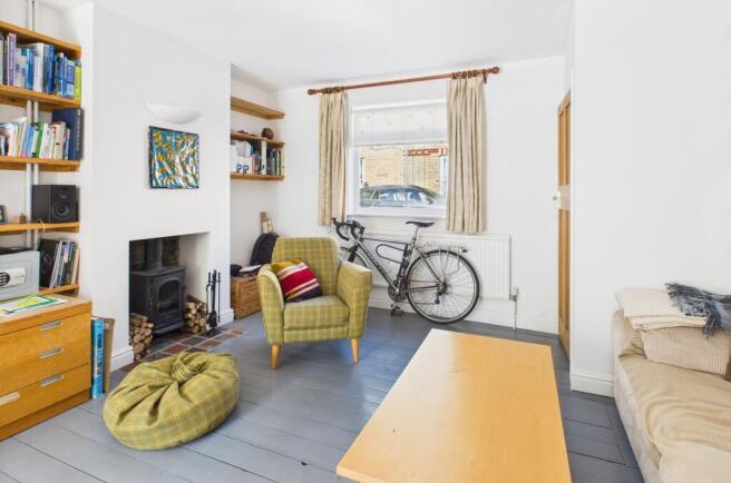 CAM02545G0-PR0467-STILL012