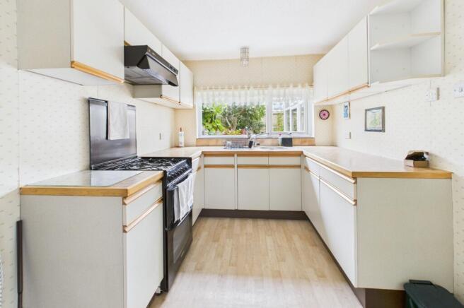 CAM02545G0-PR0508-STILL006