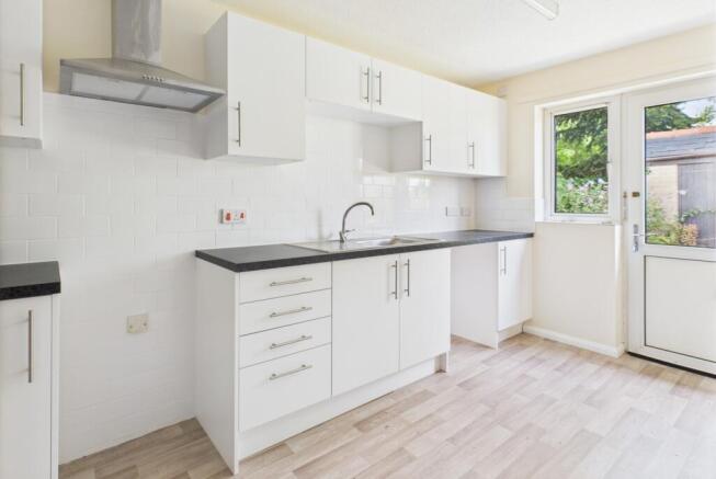 CAM02545G0-PR0444-STILL007