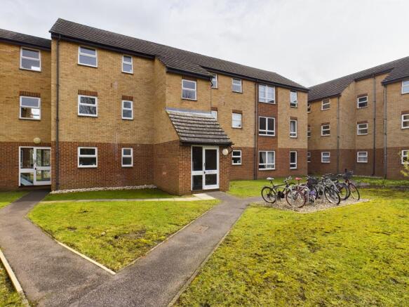 CAM00227P1-PR0477-STILL05