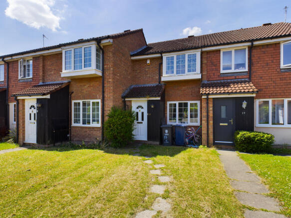 CAM00227P1-PR0268-STILL13