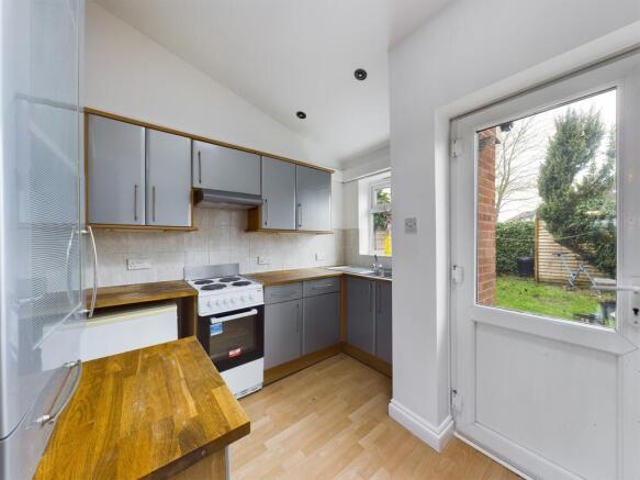 CAM00227P1-PR0478-STILL14