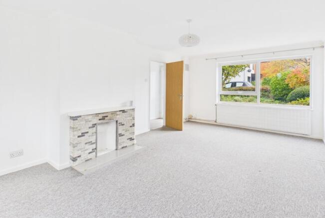 CAM02545G0-PR0519-STILL006