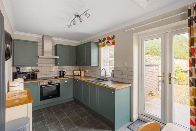 2_Wildsmith_Court-06[1].jpg