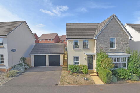 Dartmoor Way, Cullompton, EX15