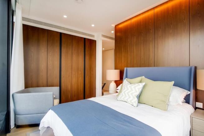 7_Master_Bedroom_4