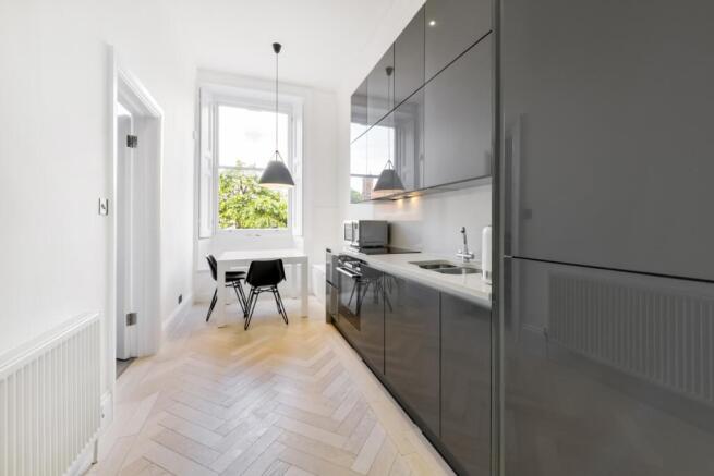 JLL-Knightsbridge...