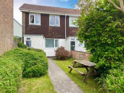 Treberran Gardens, Tolvaddon, Camborne