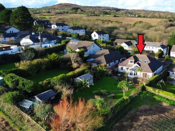 35 Heather Lane Drone..jpg