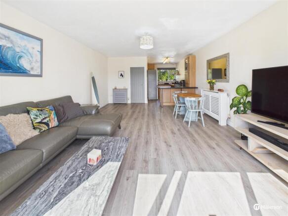 Kitchen / Diner / Lounge