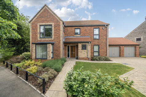 Dynham Road, Cringleford, NR4