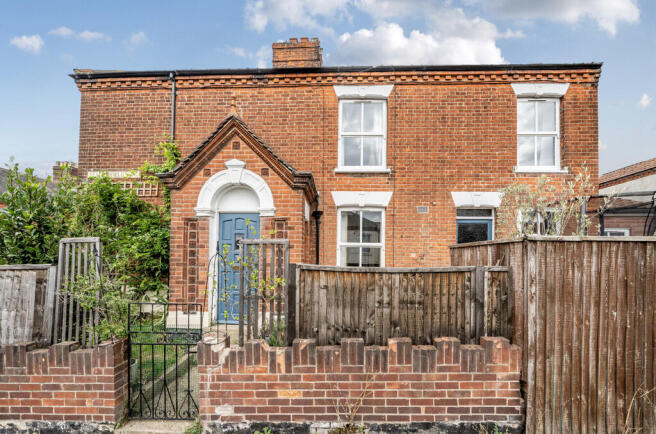 1332913-1-6892327...