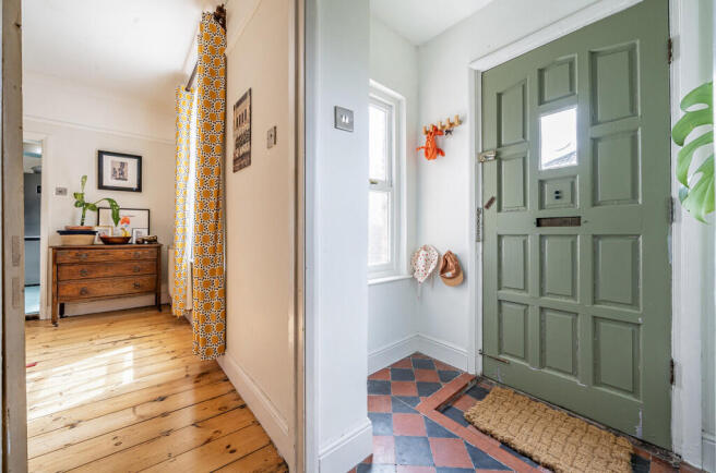 1332913-12-689232...