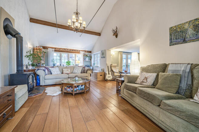 1373710-8-69038ea...