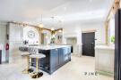 KITCHEN/LIVING AREA