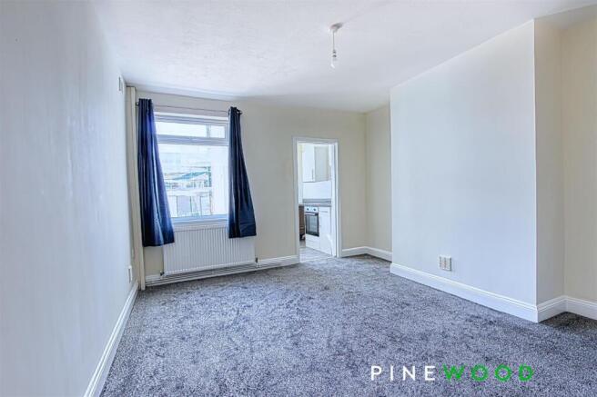 DINING ROOM/2ND RECEPTION ROOM