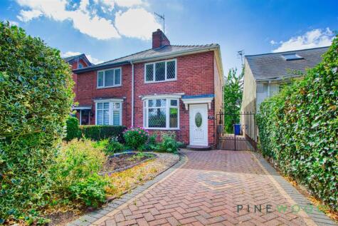 Langer Lane, Chesterfield, Derbyshire, S40