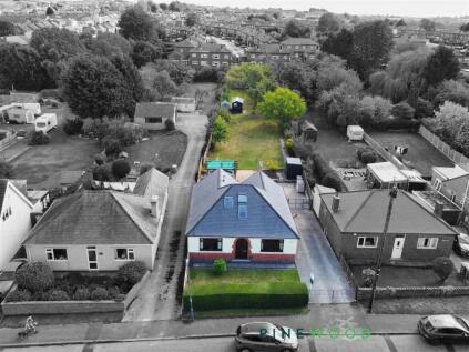 Homeside, Westhill Lane, Grassmoor, Chesterfield, Derbyshire S42