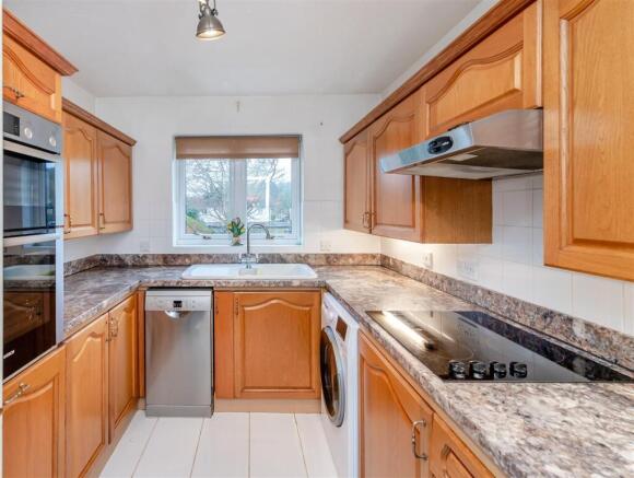 8632387-interior03 crop.jpg