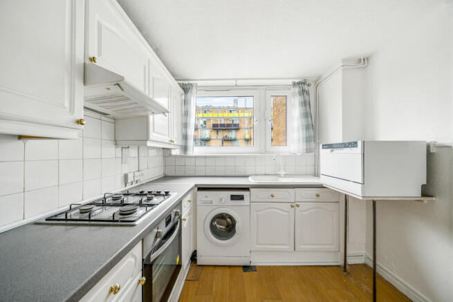 8, 237 North End ...