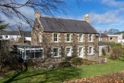 Kelso - 5 bedroom farm house for sale