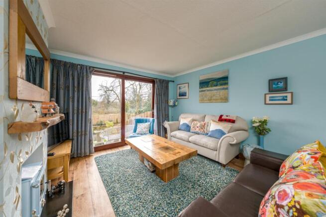 3 Teviot Road Roxburgh-03.jpg