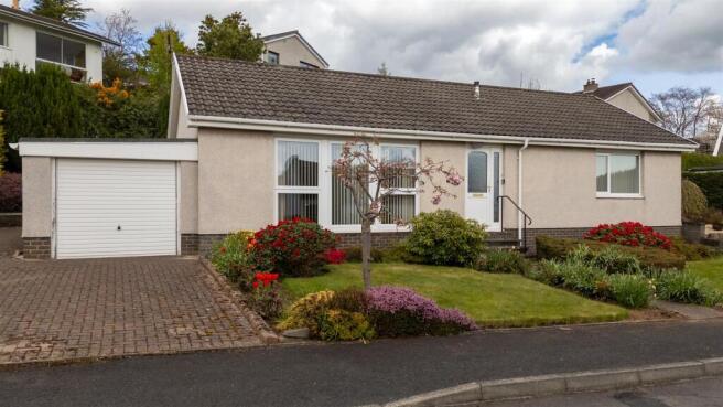 22_leaderdale_crescent-01.jpg