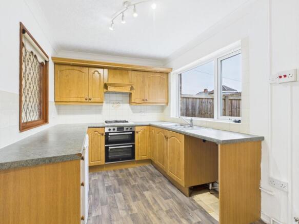 CAM04634G0-PR0059-STILL004