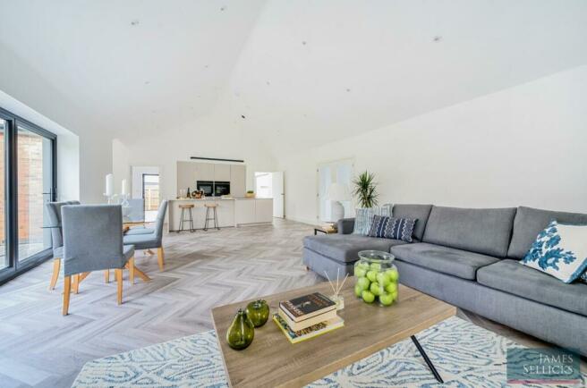 open plan kitchen, family/dining room