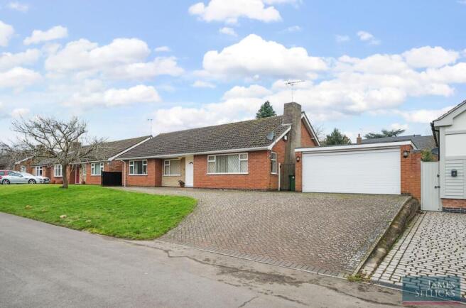 Middle Street, Foxton