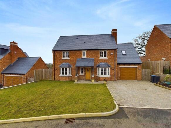 Green Acres, Husbands Bosworth