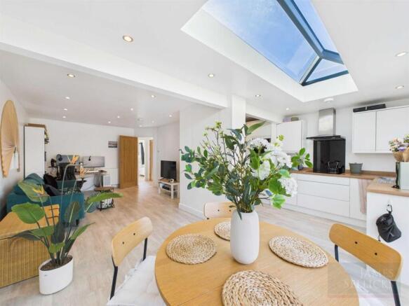 Open plan living kitchen