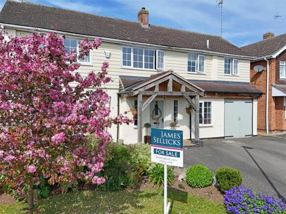 2 Greenway, Kibworth