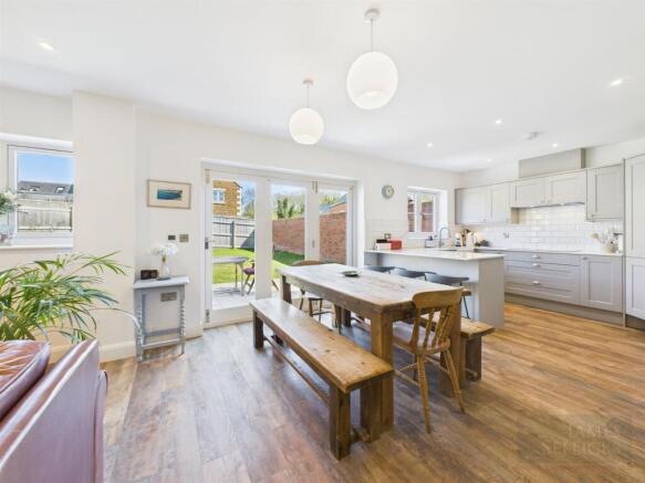 Open Plan Living Dining Kitchen
