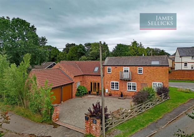 Cow Close Barn, Hallaton