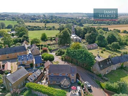 Weinahr Close, Wilbarston, Market Harborough