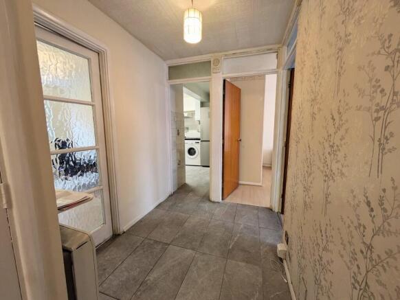 IMG-20251031-WA00...