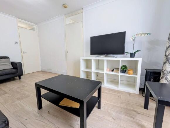 IMG-20250925-WA00...