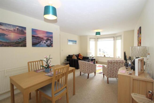 Living/Dining Room