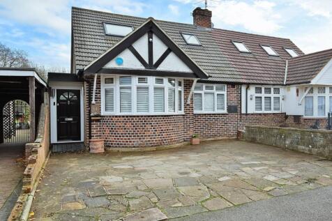 Woodmere Avenue, Watford, WD24