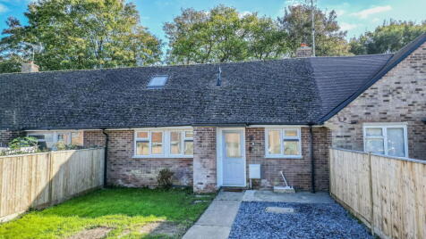 A No-Onward-Chain Bungalow In Cranbrook