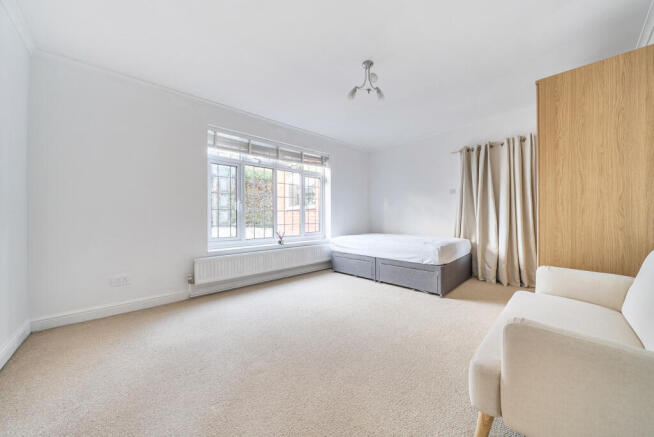 1386315-10-692ed0...