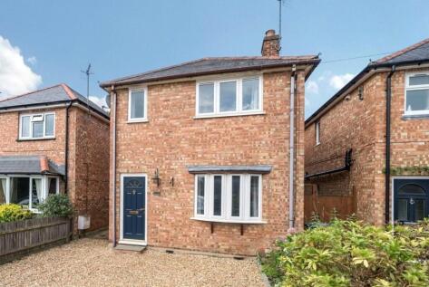 Silo Road, Farncombe, Godalming, GU7