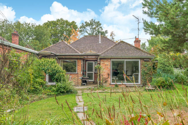 1364649-18-68ee1f...